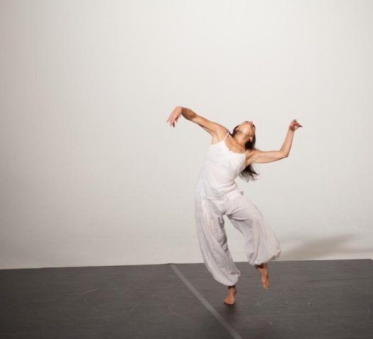 Der Körper als szenische Figur - Contemporary dance - Tanzfaktur Köln, SUNDAY 15th November 2020, von 09 bis16h Wie soll der Körper einer szenischen Figur aussehen? Was definiert die Stärke der physischen Präsenz in der zeitgenössischen Tanzperformance? Wie beeinflusst das Körperbewusstsein die Bewegung? Der Körper als szenische Figur - Contemporary dance - Tanzfaktur Köln, SUNDAY 15th November 2020, von 09 bis16h Wie soll der Körper einer szenischen Figur aussehen? Was definiert die Stärke der physischen Präsenz in der zeitgenössischen Tanzperformance? Wie beeinflusst das Körperbewusstsein die Bewegung?